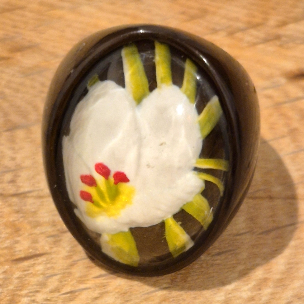 Zsiska Floral Statement Resin Ring
